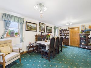 Dining Room- click for photo gallery